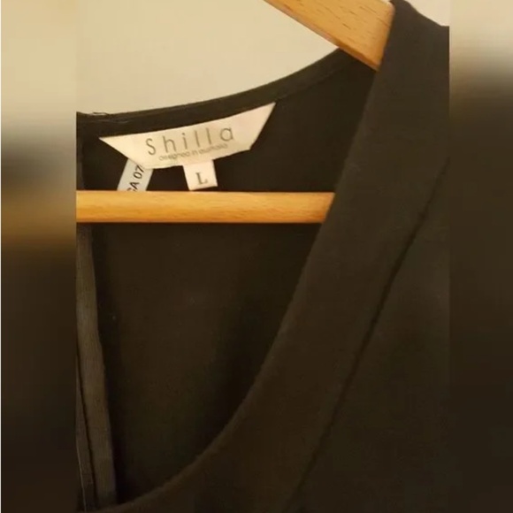 SHILLA CLASSIC Black Dress Sleeveless with Ruffles - Picture 3 of 3